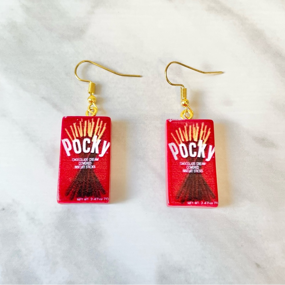 🎉 New Pocky Chocolate Biscuit Sticks Earrings